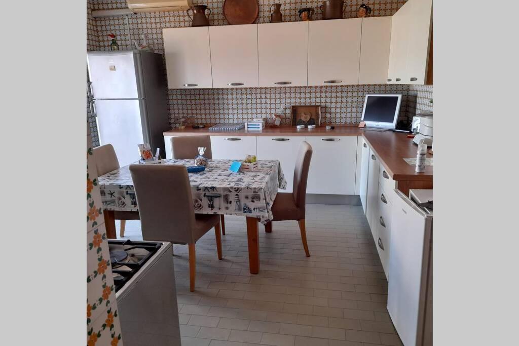 Domus Flavia Apartment Termoli Luaran gambar